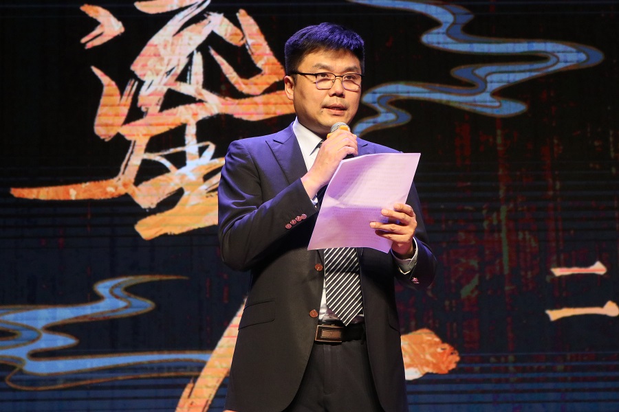 北京外國語大學(xué)黨委常委、副校長趙剛在活動現(xiàn)場講話。主辦方供圖