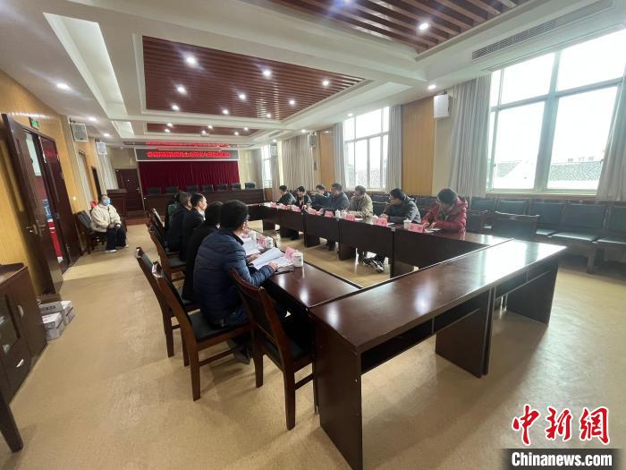 寧波大學東海研究院召開相關(guān)工作會議。(資料圖) 寧波大學東海研究院供圖