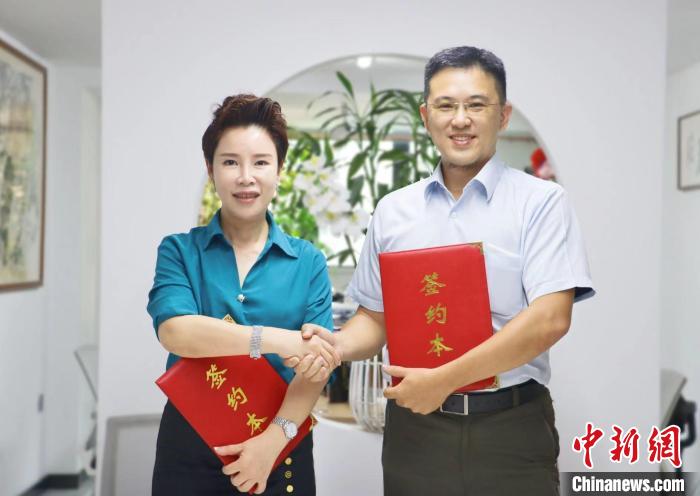 簽署“融情·同心”寧臺建筑師驛站共建協(xié)議?！窃式?攝