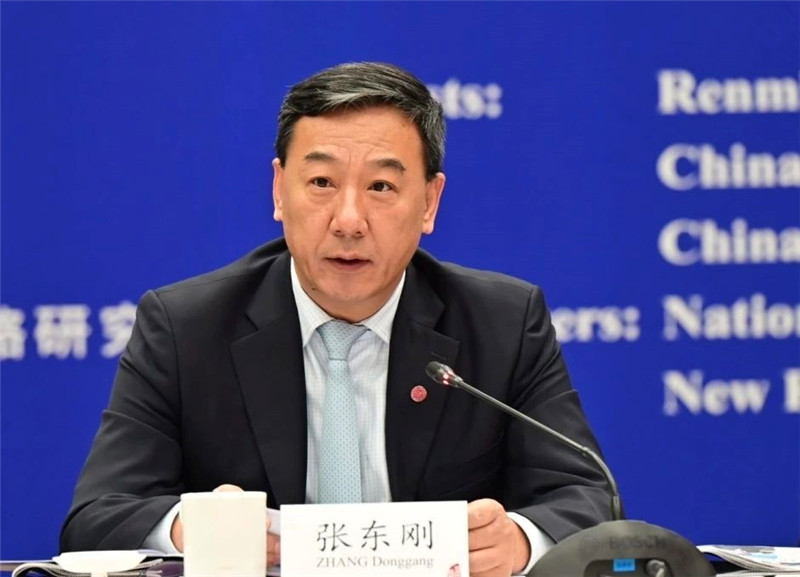 中國人民大學(xué)黨委書記、國家發(fā)展與戰(zhàn)略研究院理事長張東剛作論壇開幕致辭。主辦方供圖