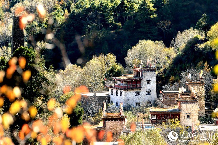 丹巴美景。李永安攝